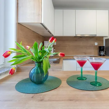 Daire Stunning In With Kitchen *